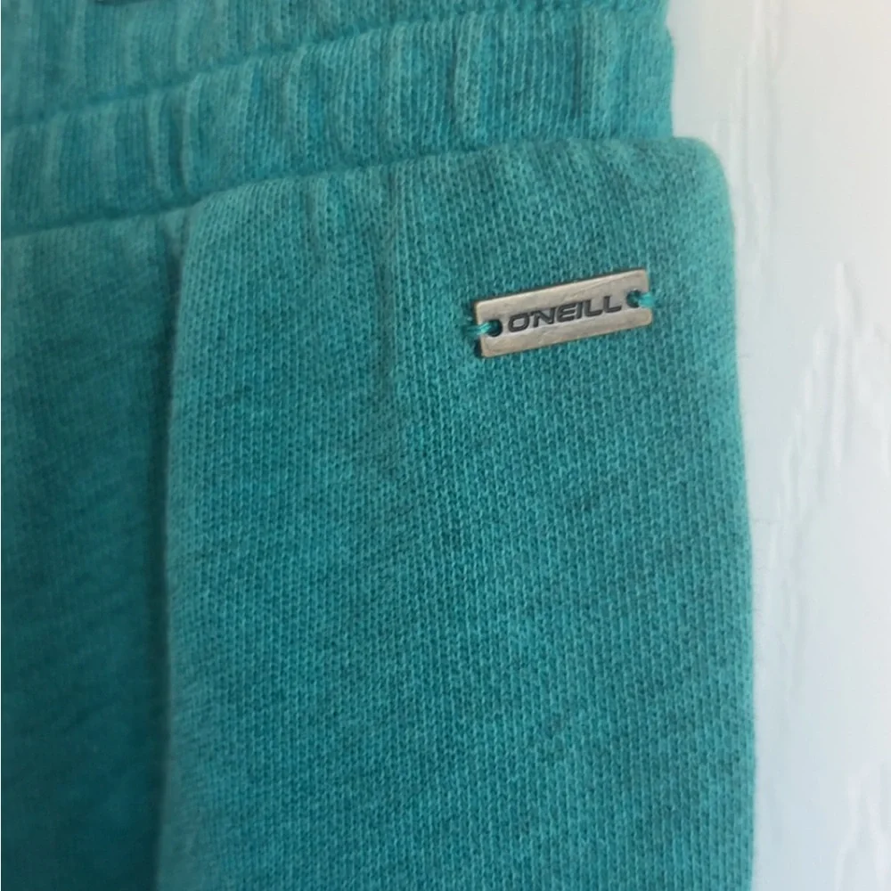 O’neill women’s sweatpants
Size small - Picture 3 of 4